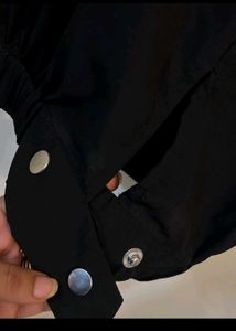 🔥Harpa 🔥SALE Black Original Short Top