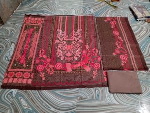 New Catalog: ESRA KARACHI SUITS *