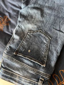 FRJ Jeans - Distressed Denim