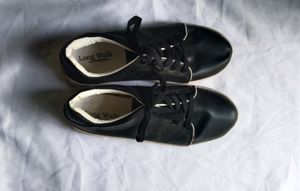 Black Shoes