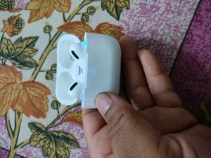 Apple Copy Airpods. One Available