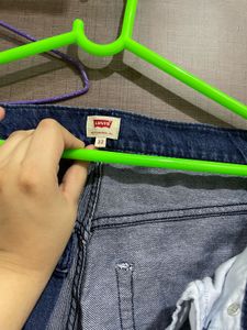 Levi&#39;s Blue Denim Jeans