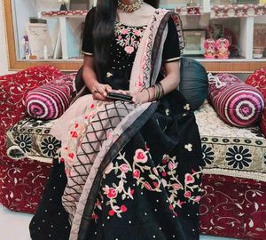 Elegant Lehenga Choli Set