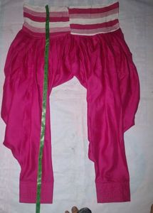 Floral Embroidered Kurta