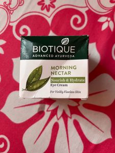 biotique eye cream