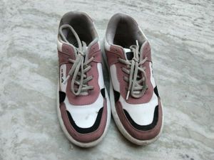 Women Sneakers