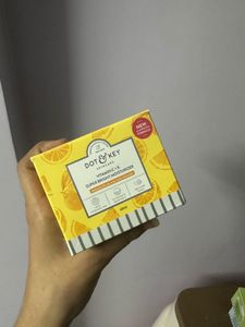 Dot &amp; Key Moisturiser