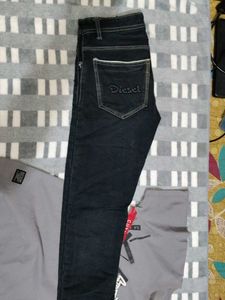T Shirt With Free Jeans Street Mode