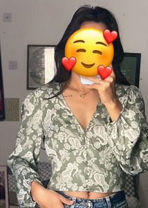 Green Paisley Print Top