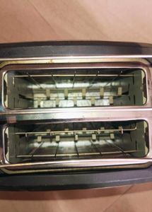 Croma Toaster