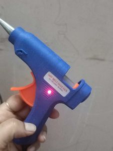 Glue Gun With Stic