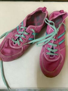 Pink Sport Shoes