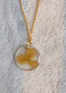Resin Pendant with chain