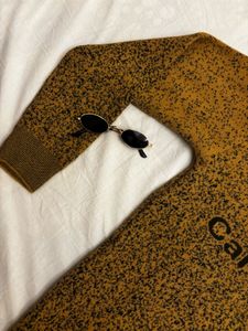 Calvin Klein Sweater