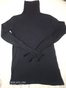Stretch Cotton Highneck Top