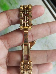 Titan Orignal Gold Tonned Women&#39;s Watch