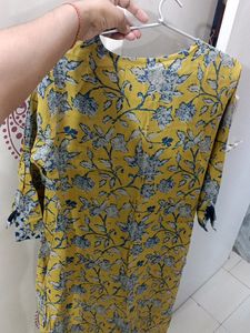 Beautiful Kurti With Pant