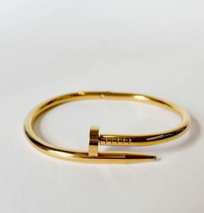 Gold-Plated Slip On Bracelet🔮