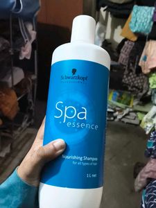 Schwarzkopf Spa Essence Shampoo