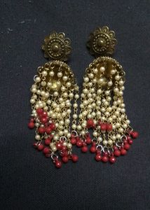 Latkan Jhumkas