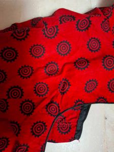 Red &amp; Black Printed Blouse