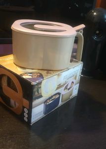 Spice Container with Lid