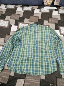 Green &amp; Blue Plaid Button-Down Shirt