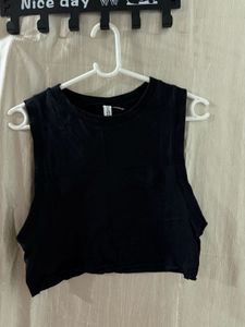 Black Sleeveless Crop Top
