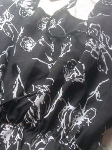 Floral Print Blouse - Black &amp; White