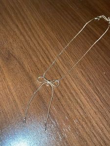 Bow Pendant Necklace