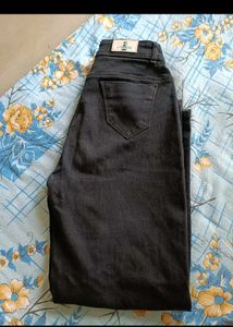 Blue &amp; Black Minimal Straight Jeans For Girls