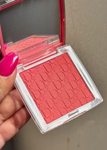 Dior backstage Rosy glow blush : Rosewood ( New im