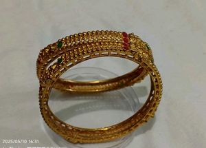 Bangles