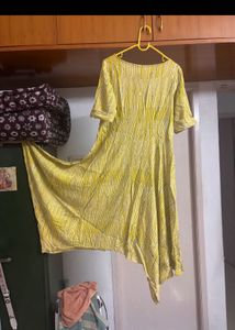 Stylish Yellowish-Green Dress / Kurta