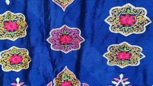 Beautiful Zari Work Dupatta