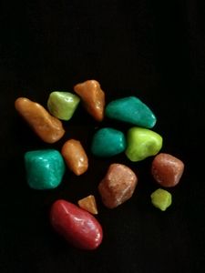 Aquarium Stones And Fish Food