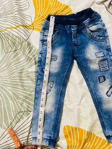 Trendy jeans