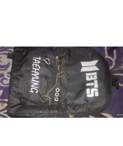 Pockets R Tone Zip Condition Good  Useful To Store