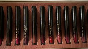 8 Lipsticks