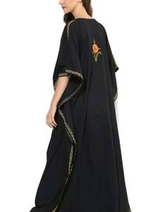 Craftbazar Boho Embroidered Kaftan