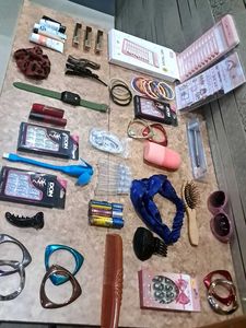 Mixed Beauty & Accessory Lot