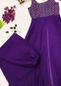 very beautiful two peice set