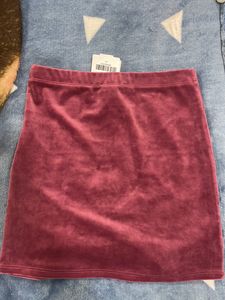 Forever 21 Burgundy Skirt Never Used