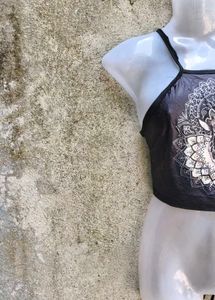 1.10.4 CUTE GOTH TOP
