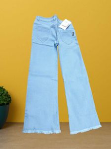 🥰L@79 Size-28 Flare Jeans &amp; Crop Top
