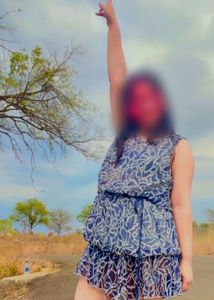 Floral Print Sleeveless Top