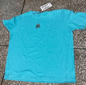 New Trendy Outfit Jeans And Tee Set