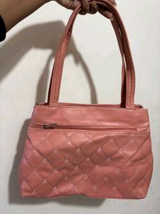 ୭ ˚. ᵎᵎStylish Handbag