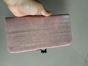 Elegant Clutch