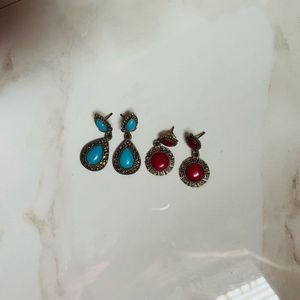 2 Vintage Drop Earrings Set